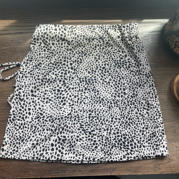 Windsor Mini Skirt Leopard Print - Picture 2 of 3